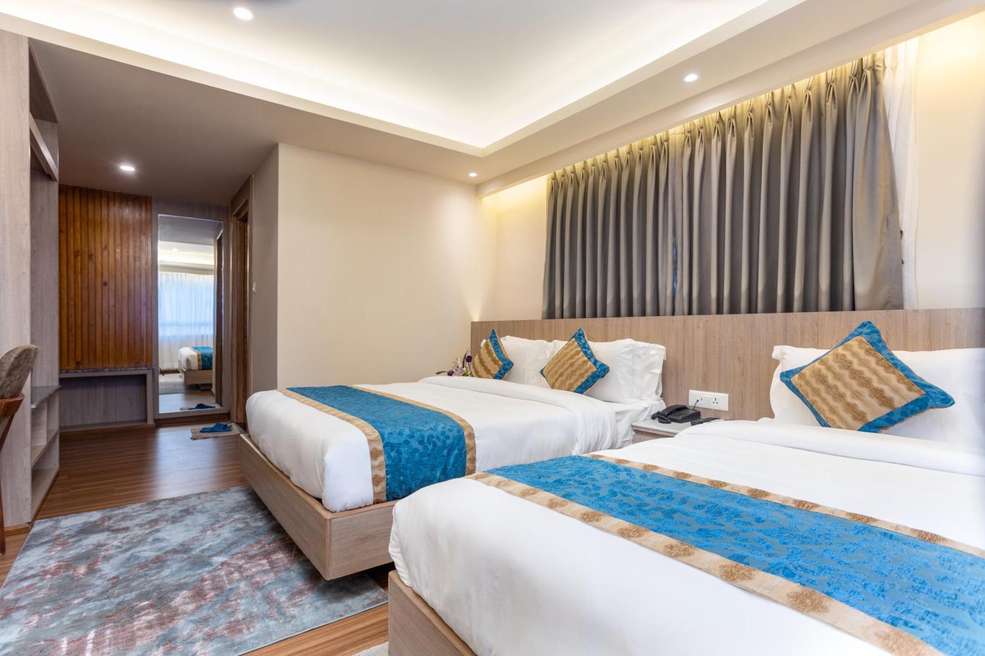 Shuvatara Suites & Spa, Thamel كاتماندو المظهر الخارجي الصورة