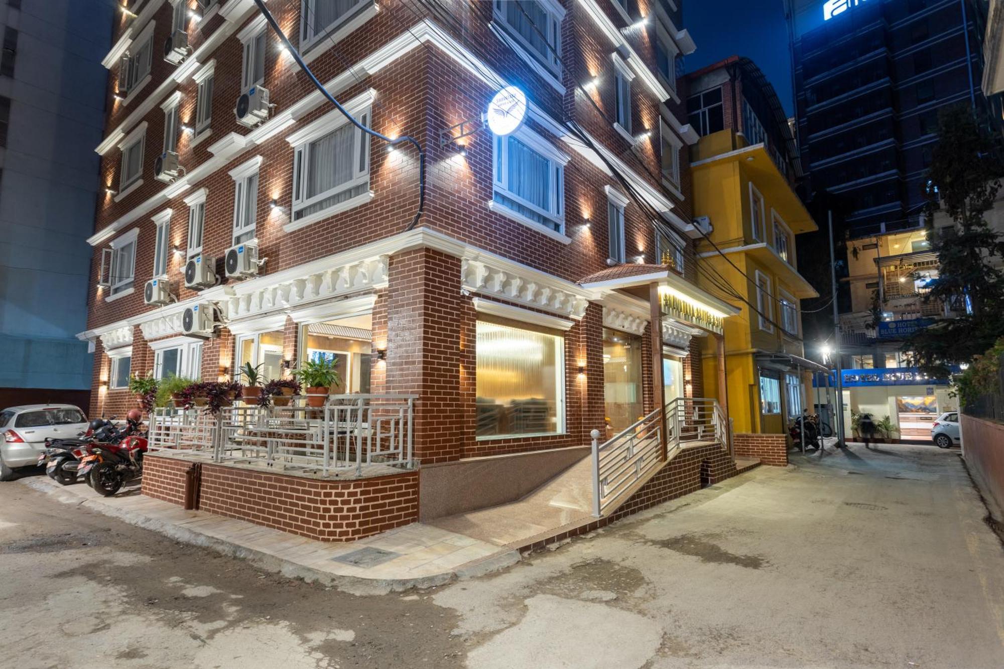 Shuvatara Suites & Spa, Thamel كاتماندو المظهر الخارجي الصورة