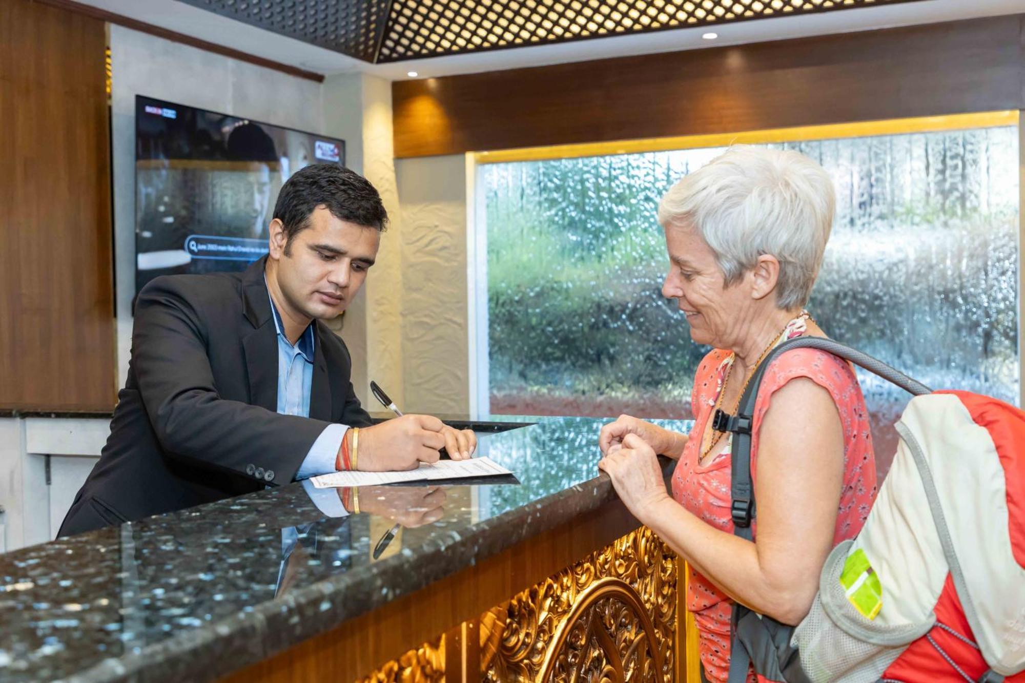 Shuvatara Suites & Spa, Thamel كاتماندو المظهر الخارجي الصورة
